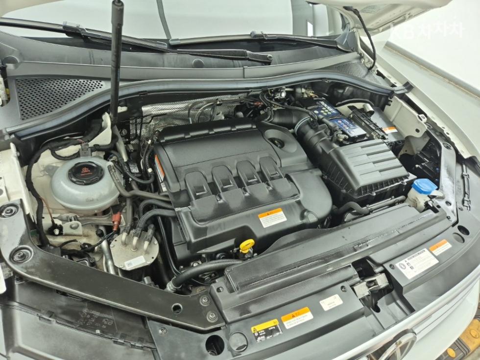 Volkswagen Tiguan — miniaturë 6