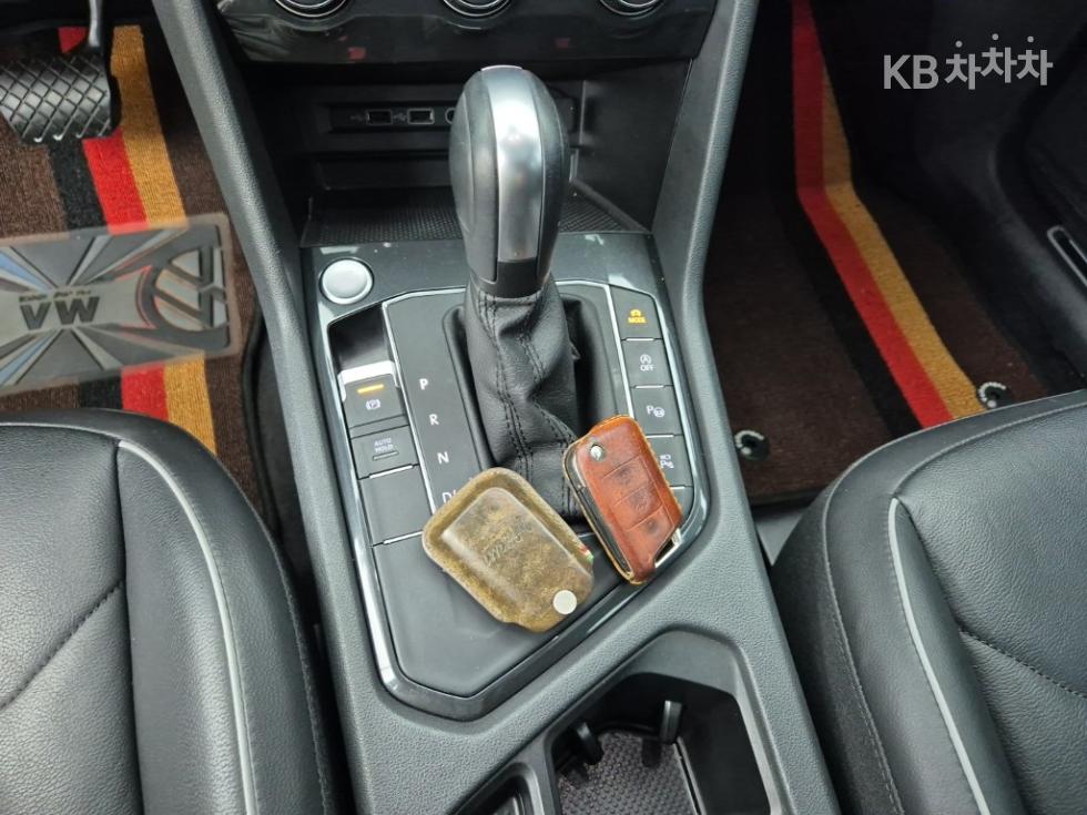 Volkswagen Tiguan — miniaturë 8