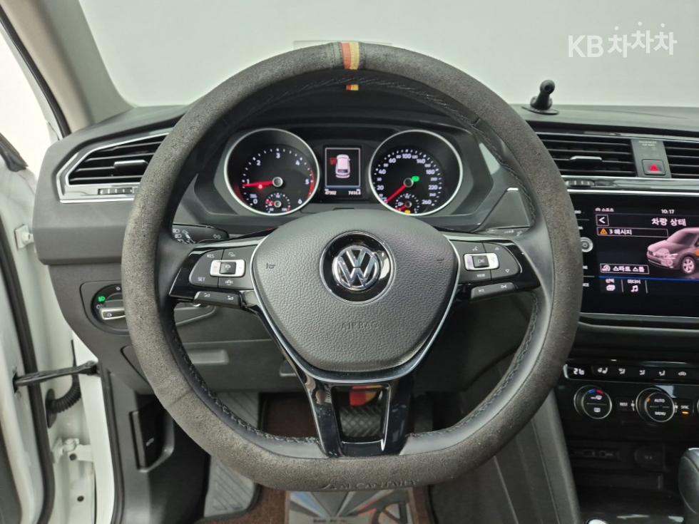 Volkswagen Tiguan — miniaturë 9
