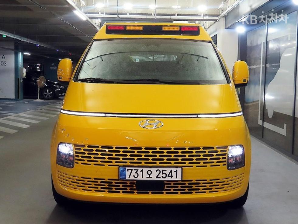 Hyundai Staria — miniaturë 2