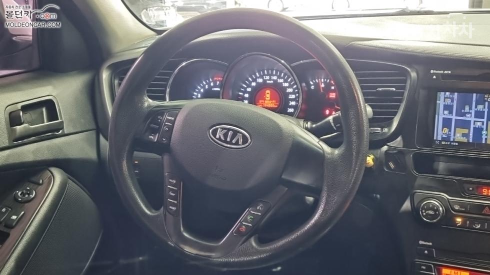 Kia K5 — miniaturë 11