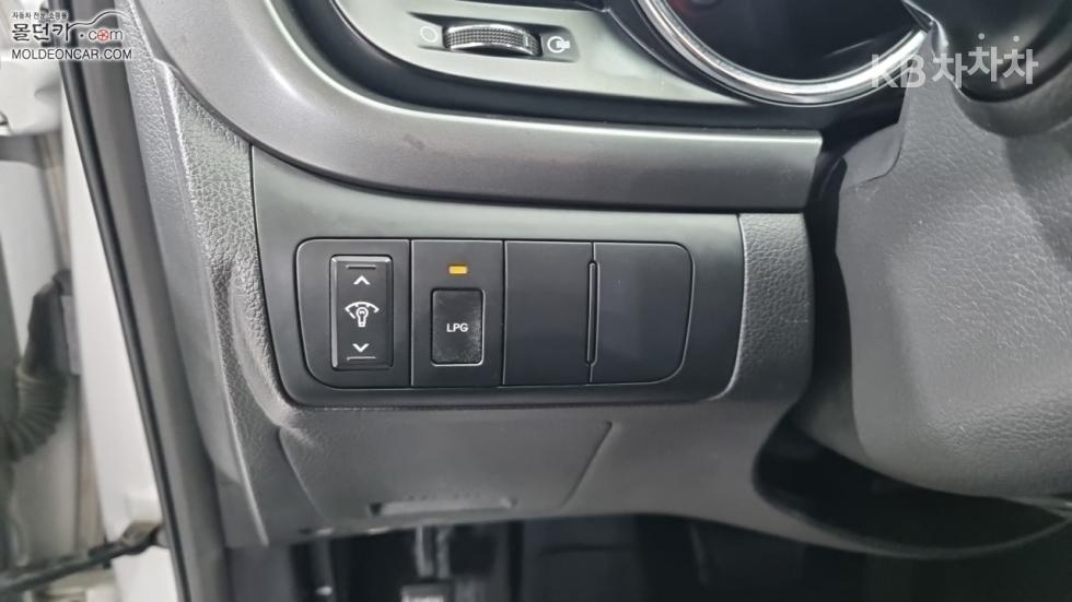 Kia K5 — miniaturë 16