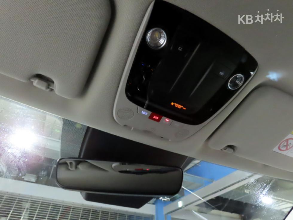 Kia K5 — miniaturë 16