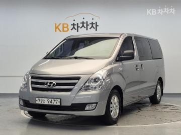 Hyundai Starex 11인승 왜건 CVX — foto 1