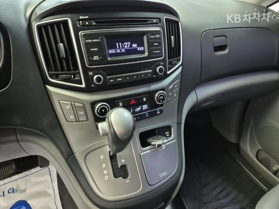 Hyundai Starex — miniaturë 10