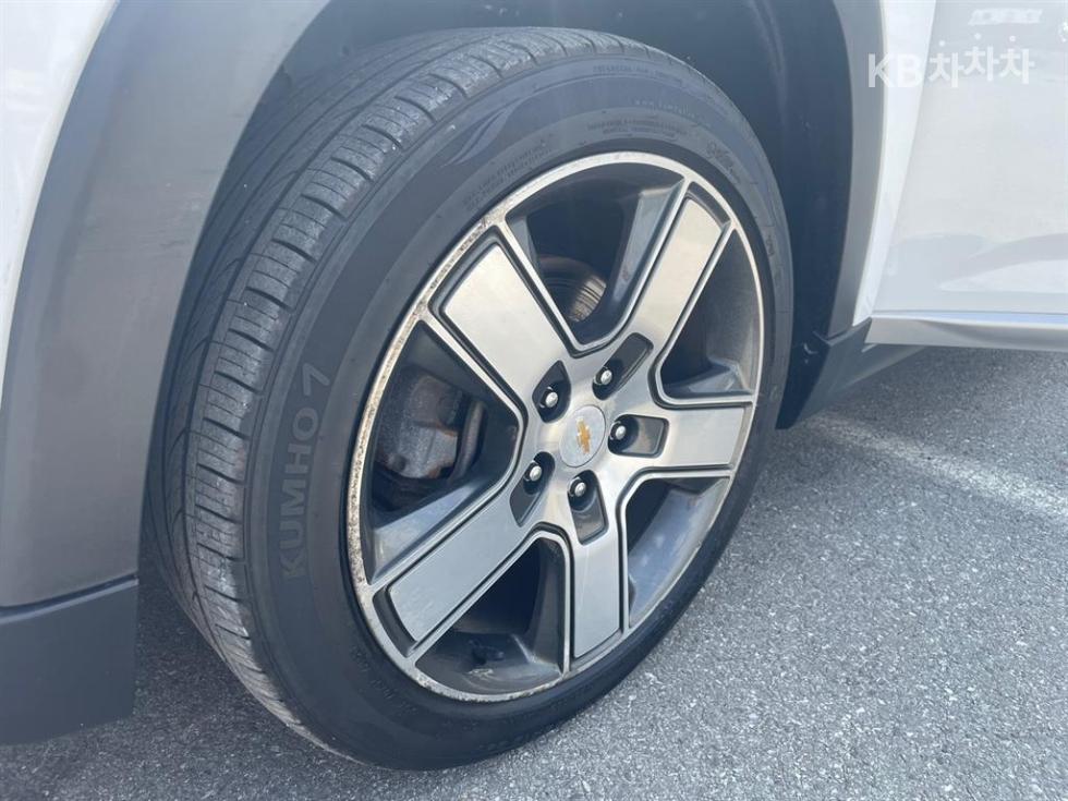 Chevrolet Orlando — miniaturë 16