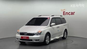 Kia Carnival 그랜드카니발 GLX — foto 1