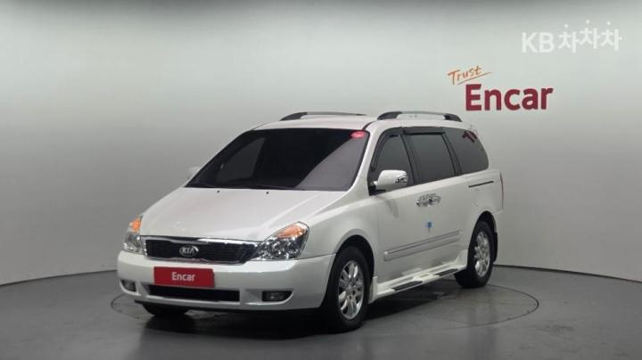 Kia Carnival 그랜드카니발 GLX — foto 1