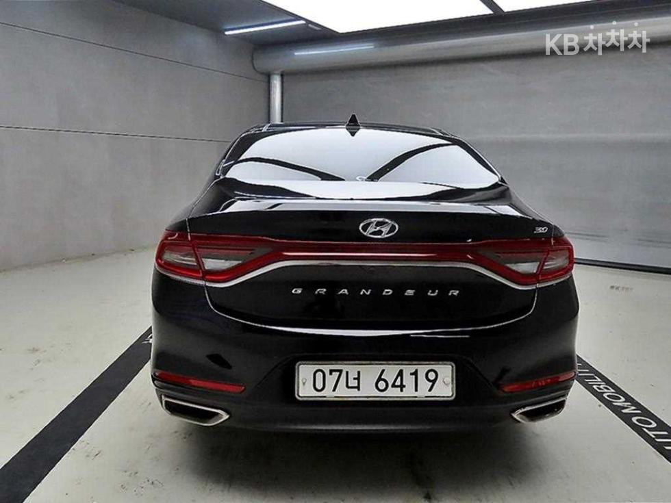 2017 Hyundai IG photo