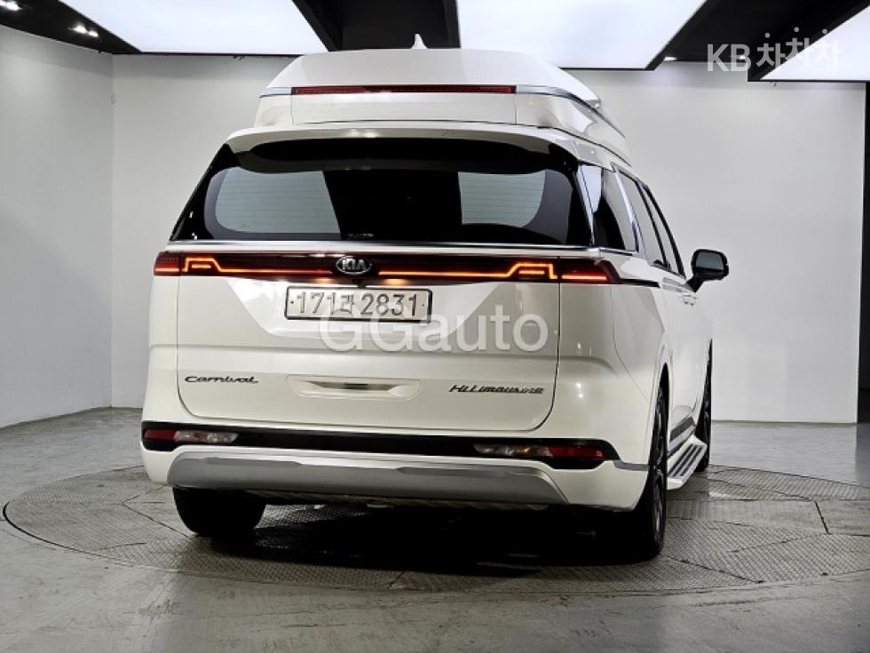 Kia Carnival — miniaturë 3