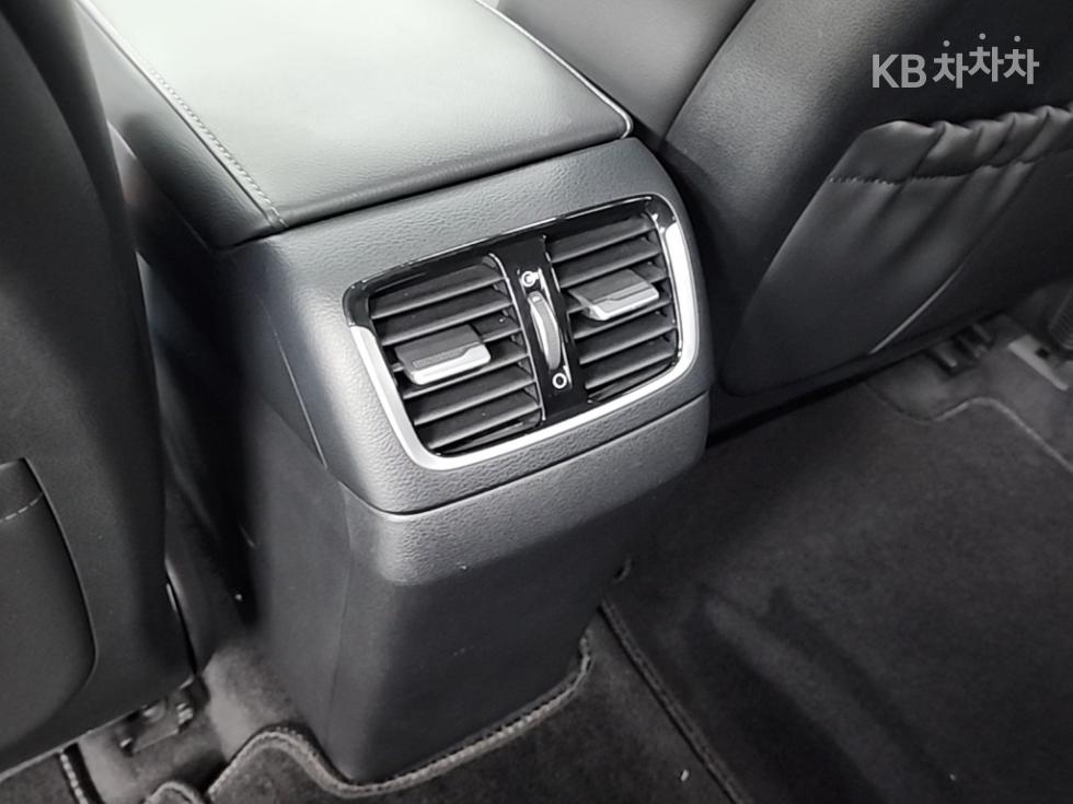 Hyundai Grandeur — miniaturë 13