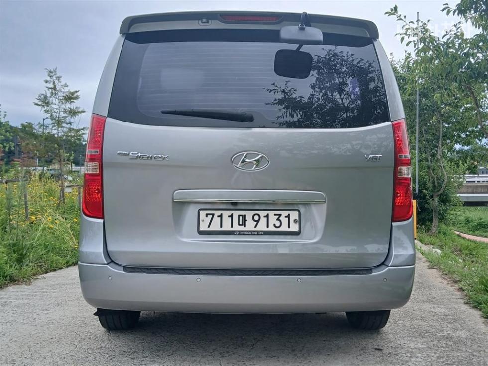 Hyundai Starex — miniaturë 4