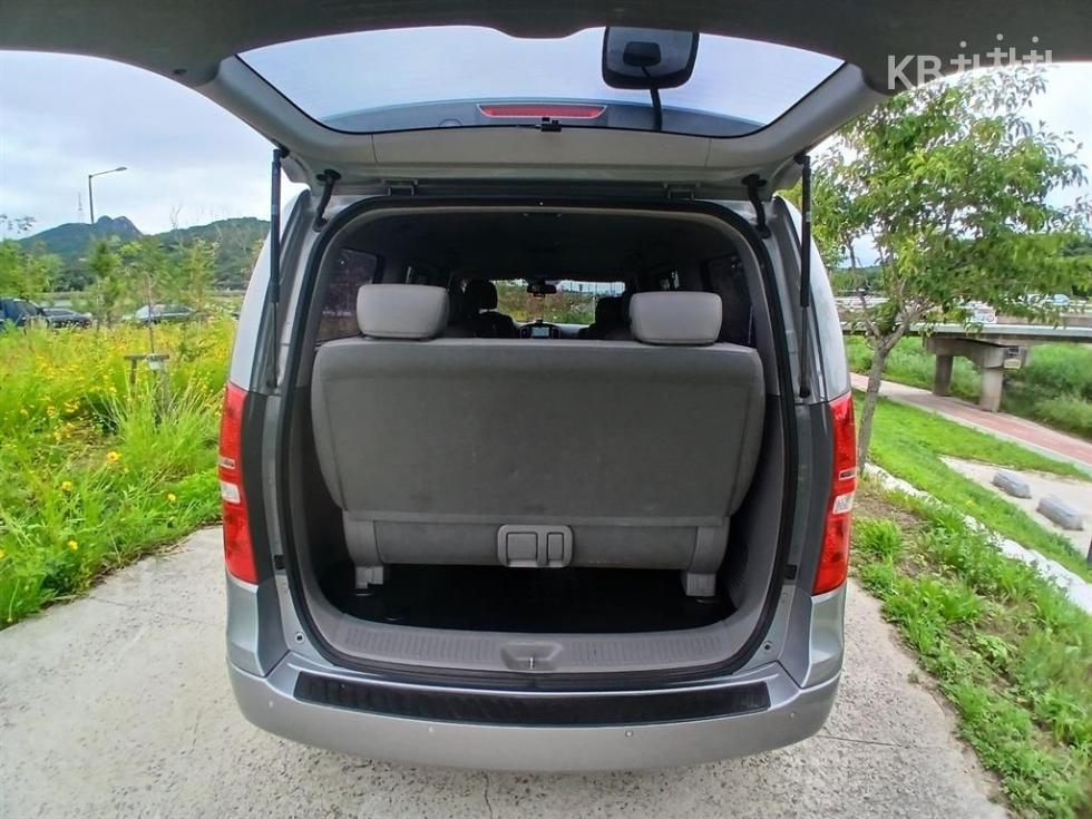 Hyundai Starex — miniaturë 5