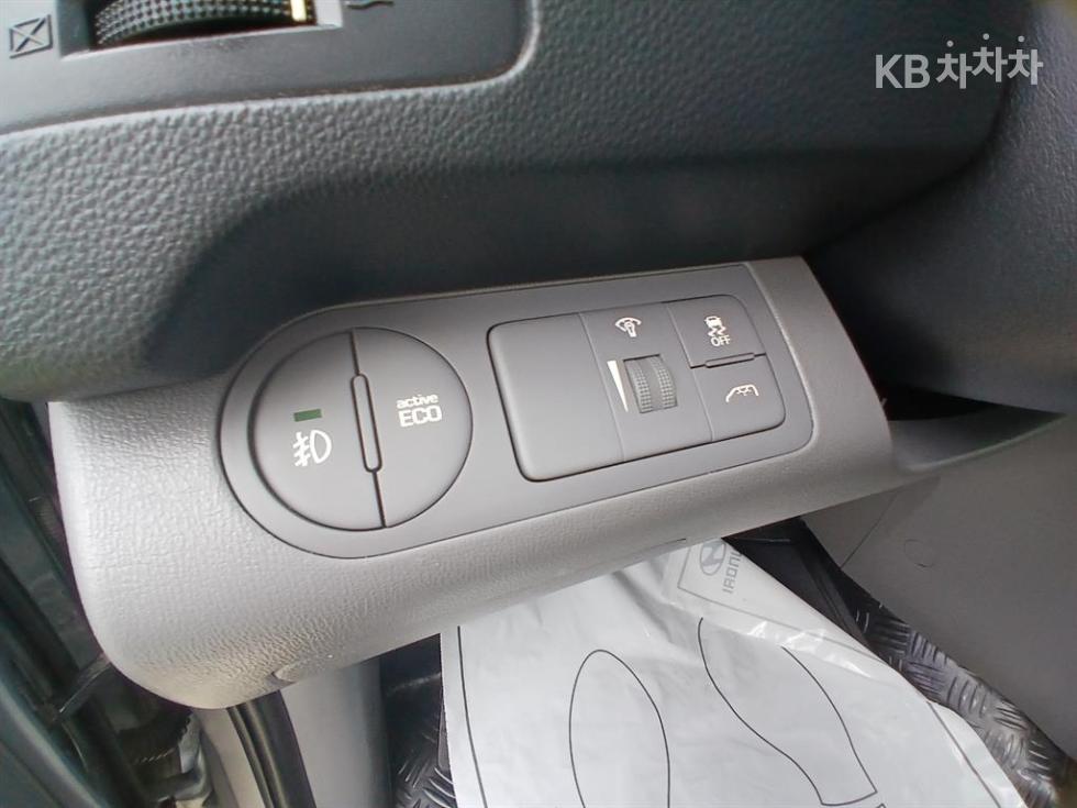 Hyundai Starex — miniaturë 7
