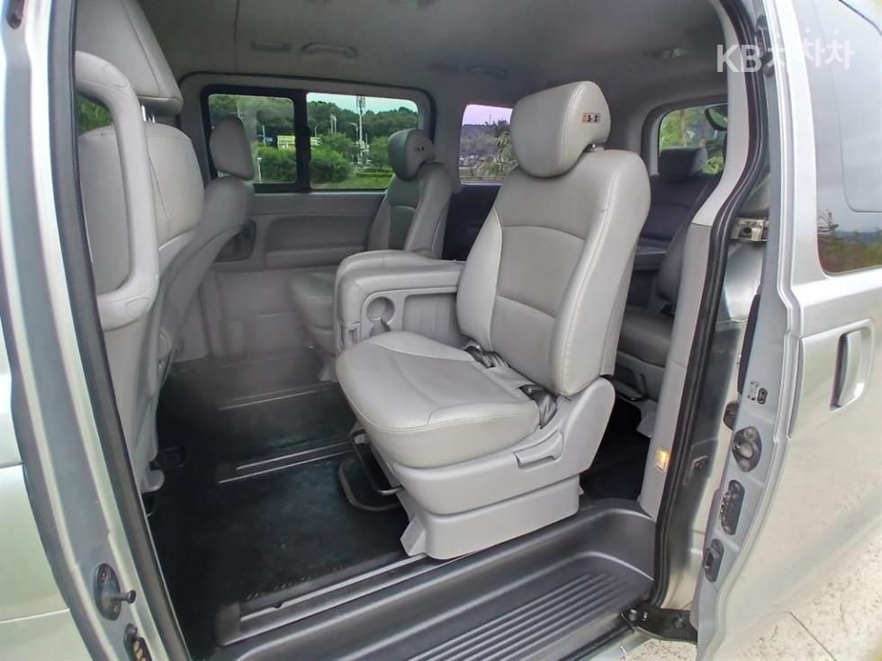Hyundai Starex — miniaturë 16