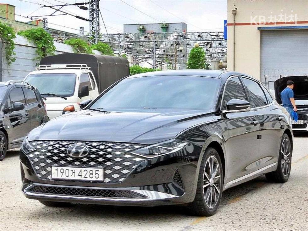 Hyundai Grandeur — miniaturë 2