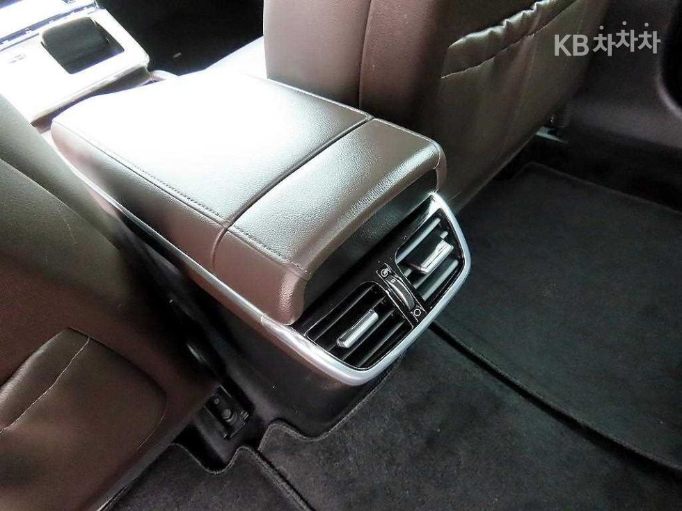 Hyundai Grandeur — miniaturë 17