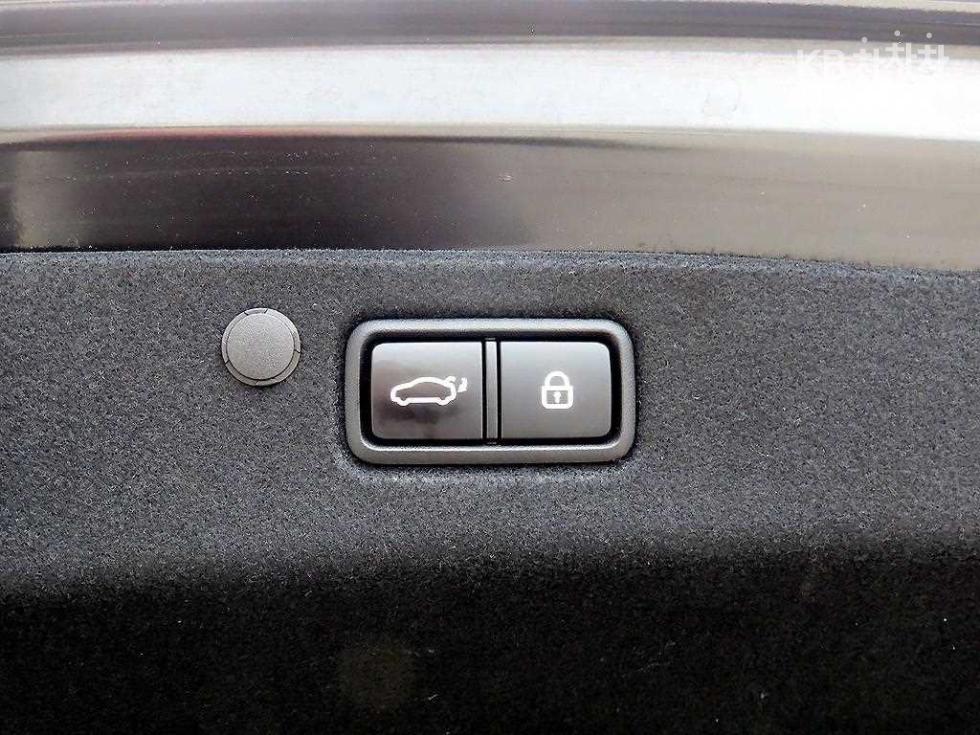 Hyundai Grandeur — miniaturë 18