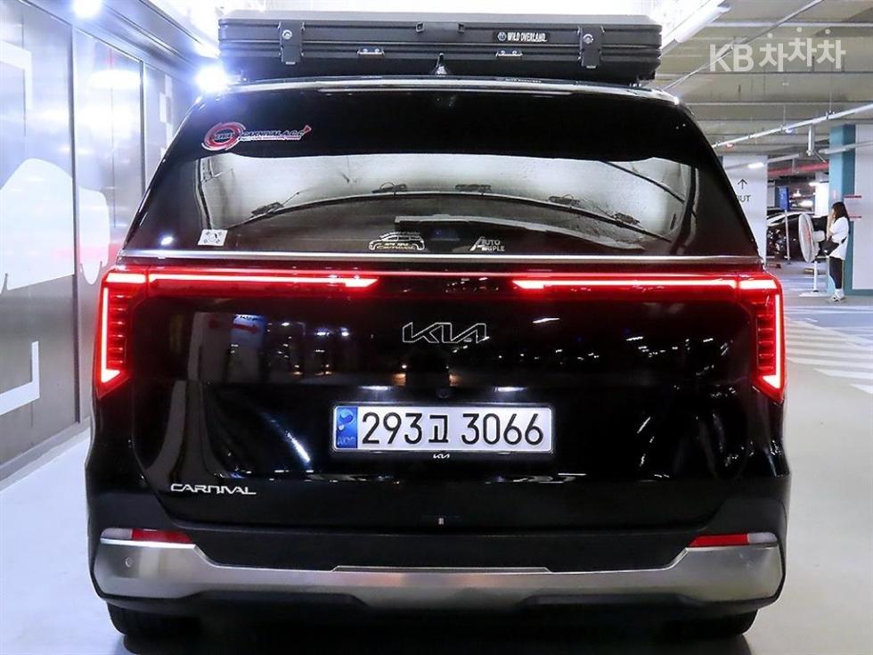 Kia Carnival — miniaturë 5