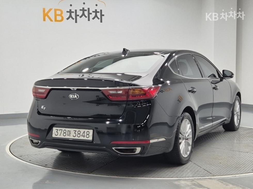 Kia K7 — miniaturë 3