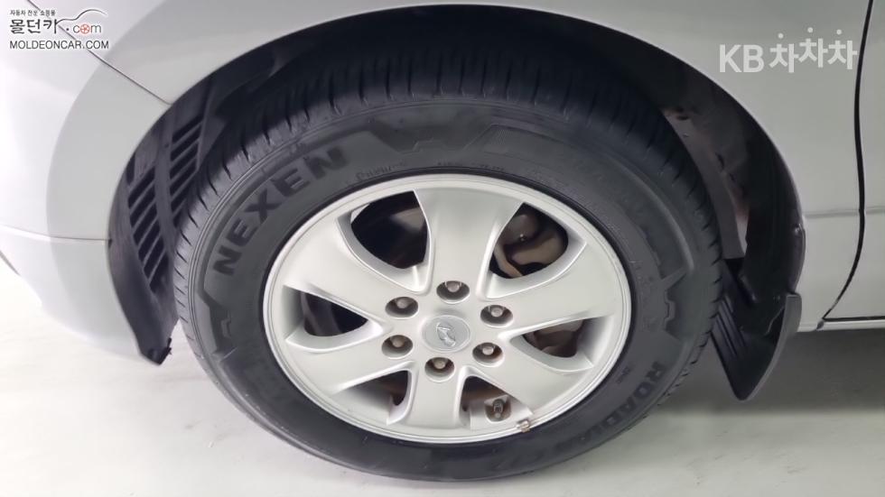 Hyundai Starex — miniaturë 6