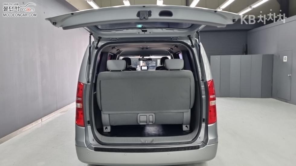Hyundai Starex — miniaturë 18