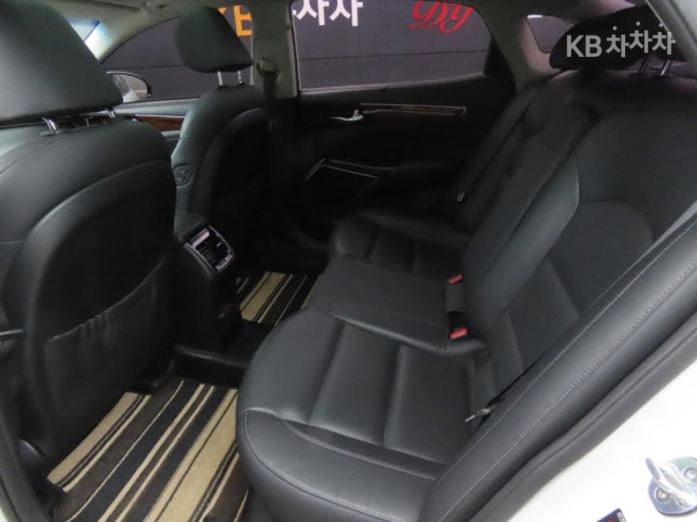 Kia K7 — miniaturë 6