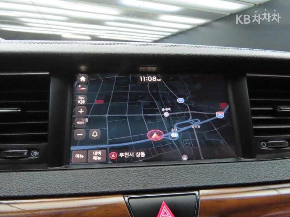 Kia K7 — miniaturë 9