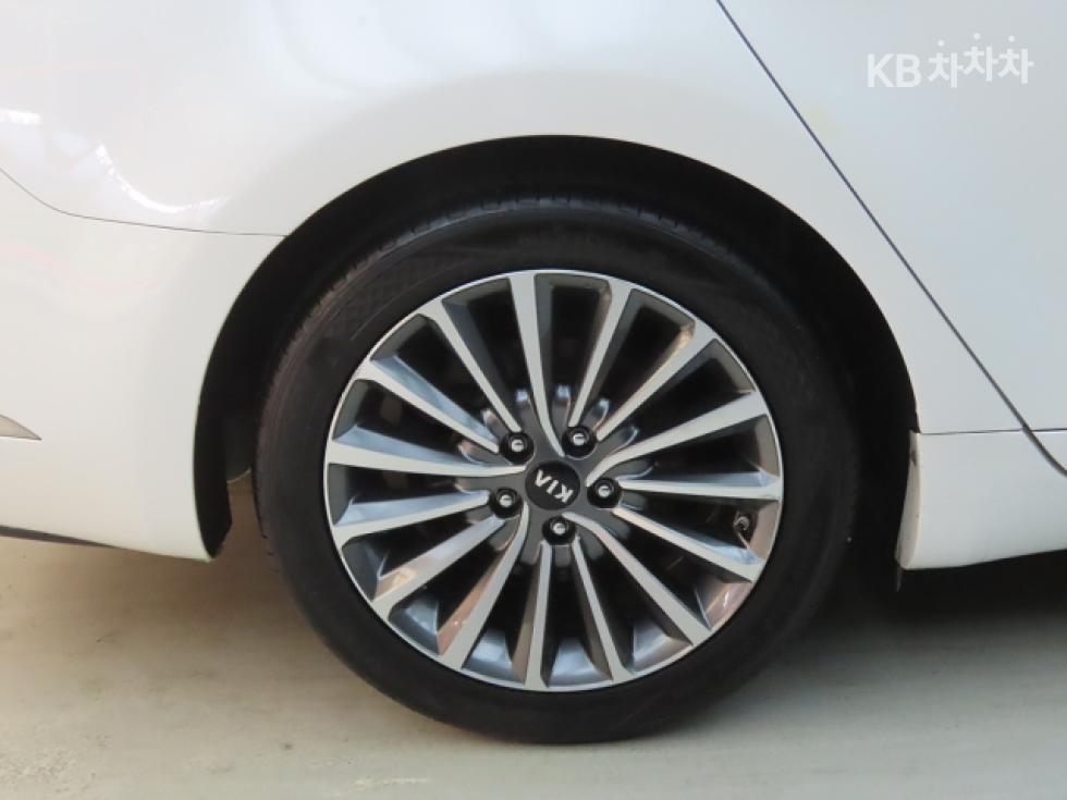 Kia K7 — miniaturë 20