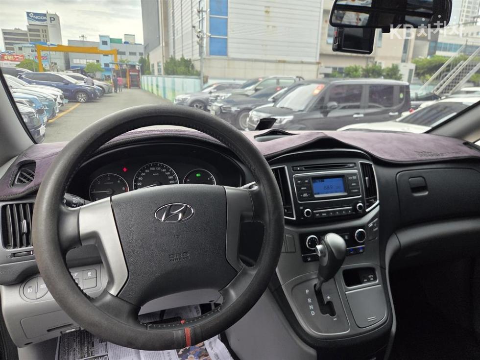 Hyundai Starex — miniaturë 7