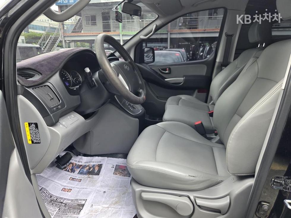 Hyundai Starex — miniaturë 10