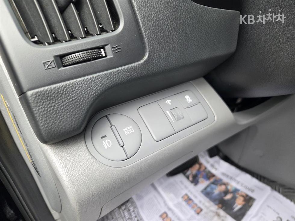 Hyundai Starex — miniaturë 12