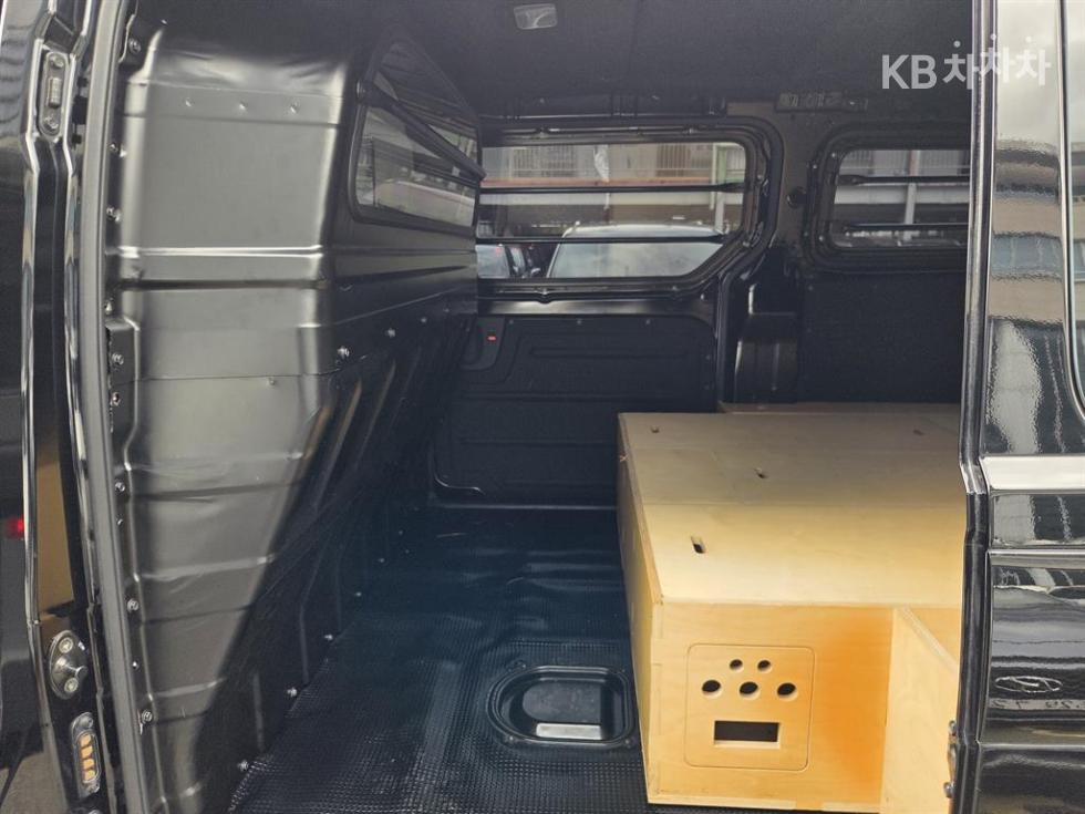 Hyundai Starex — miniaturë 15