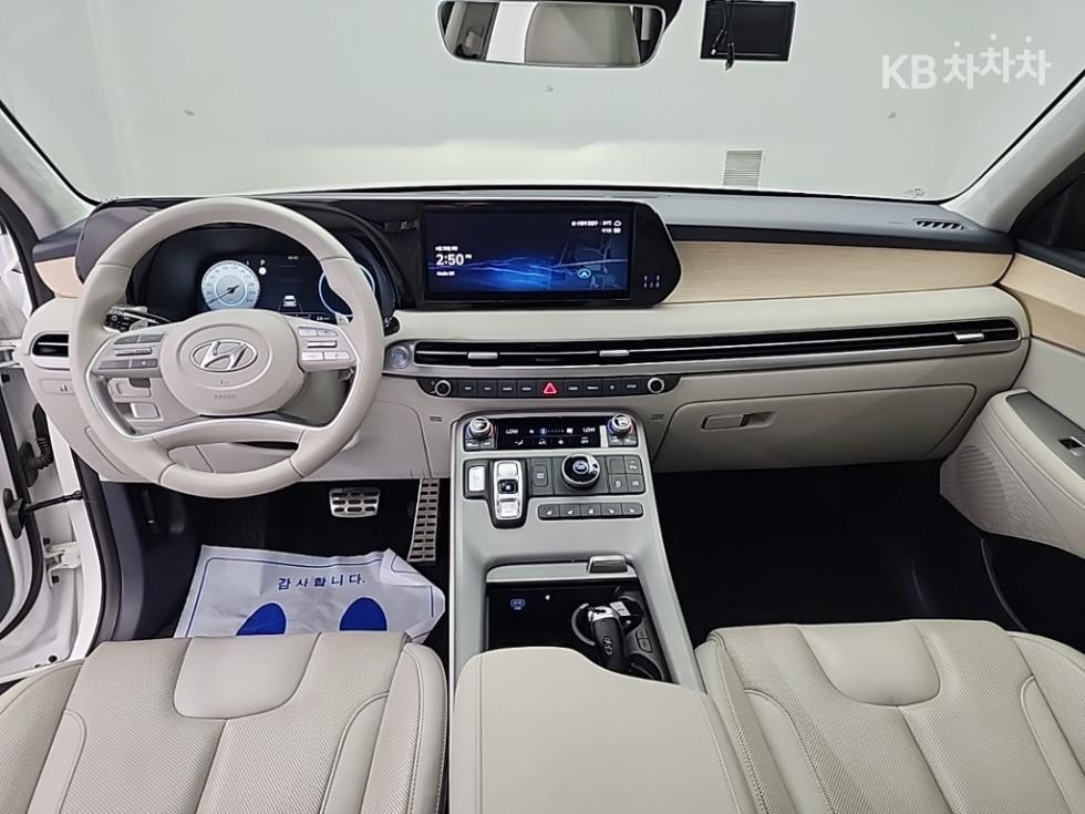 2022 Hyundai Used Car photo