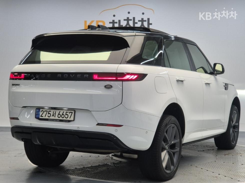 Land Rover Range Rover Sport — miniaturë 3