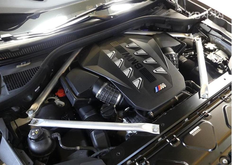 BMW X7 — miniaturë 5