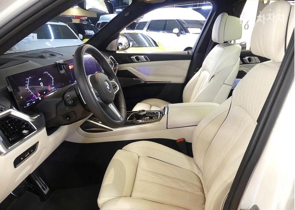 BMW X7 — miniaturë 8