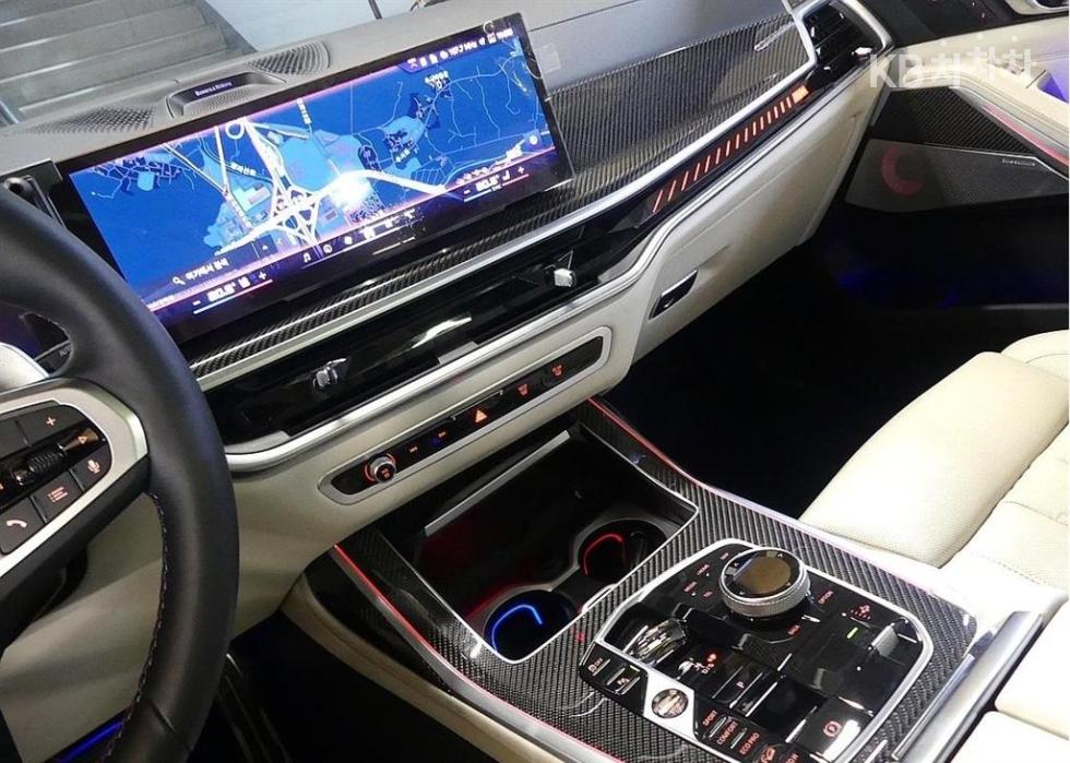 BMW X7 — miniaturë 13