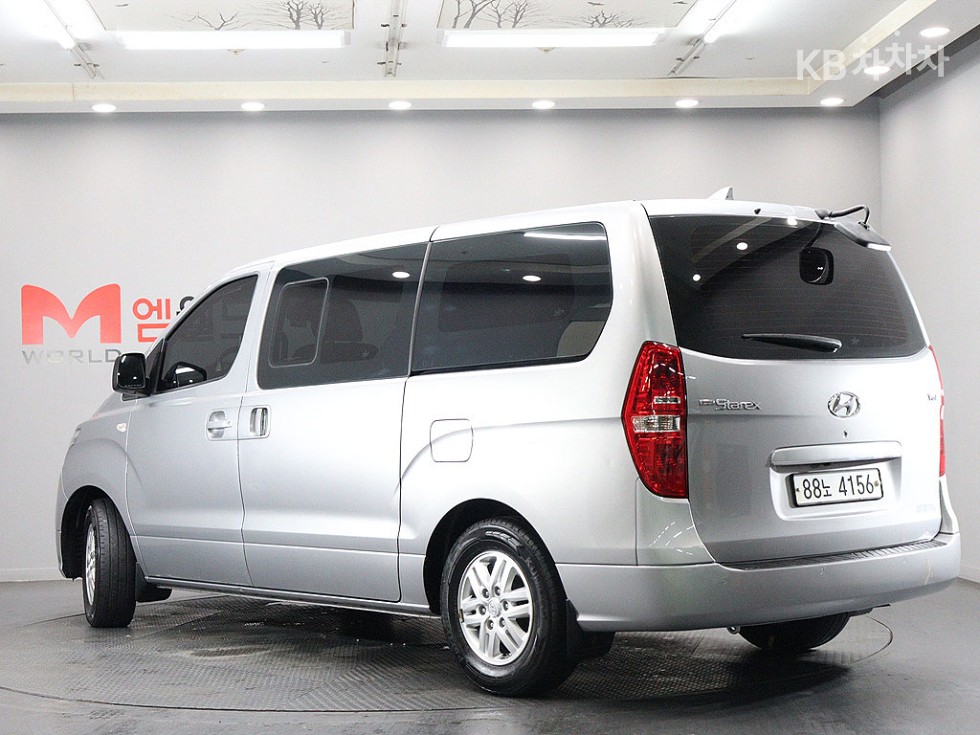 Hyundai Starex — miniaturë 4