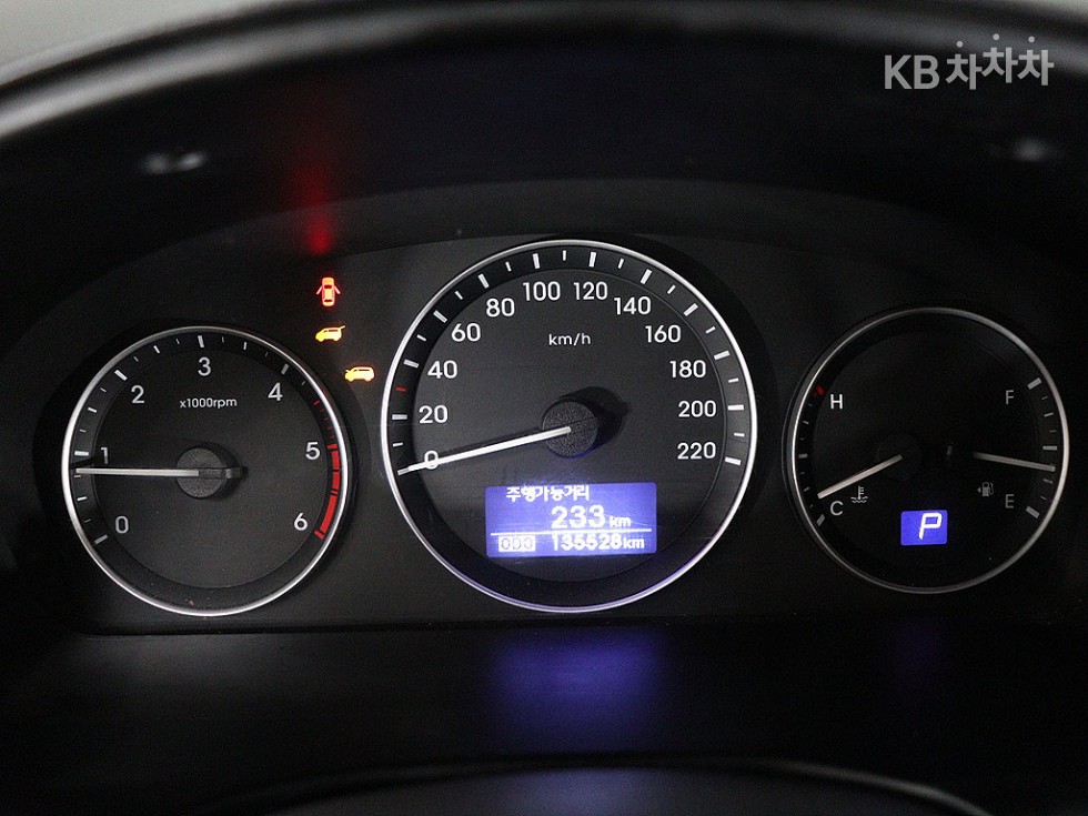 Hyundai Starex — miniaturë 6
