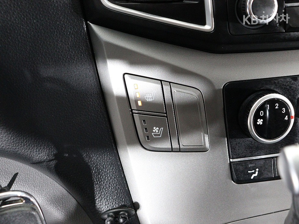 Hyundai Starex — miniaturë 11