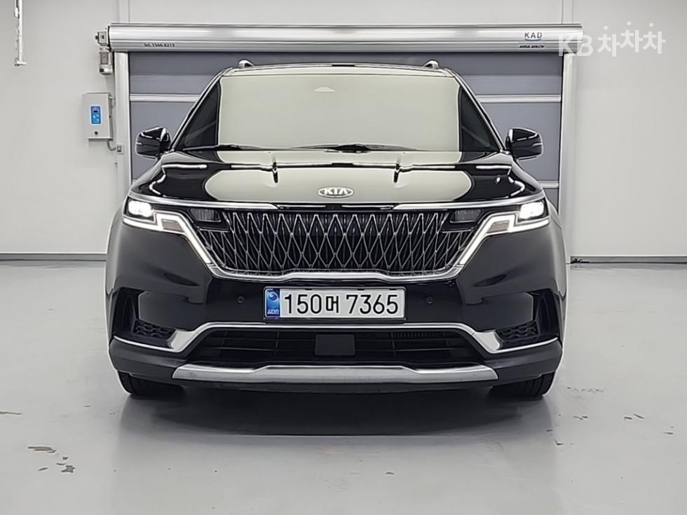 Kia Carnival — miniaturë 2