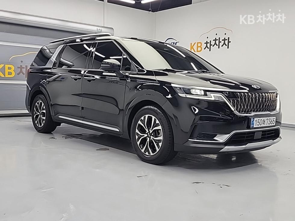 Kia Carnival — miniaturë 4