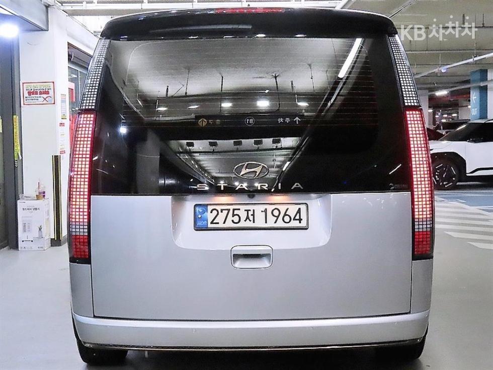 Hyundai Staria — miniaturë 5