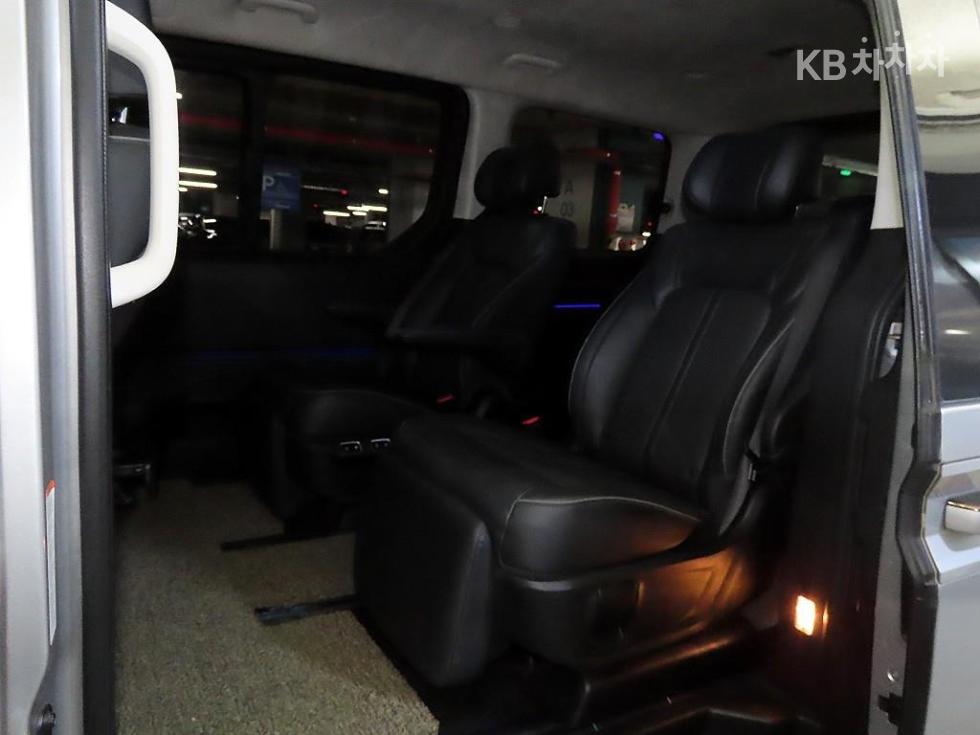 Hyundai Staria — miniaturë 7