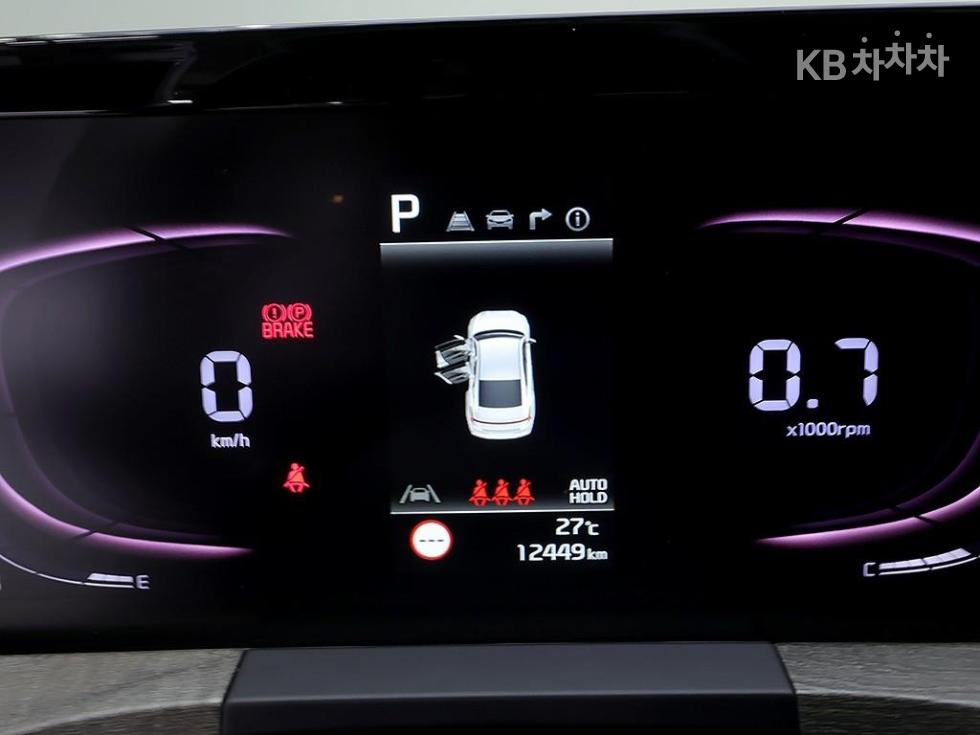 Kia K8 — miniaturë 6