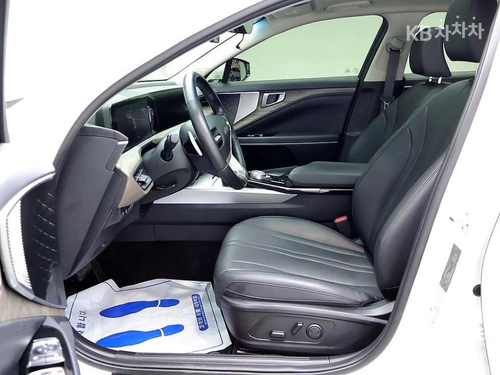 Kia K8 — miniaturë 11