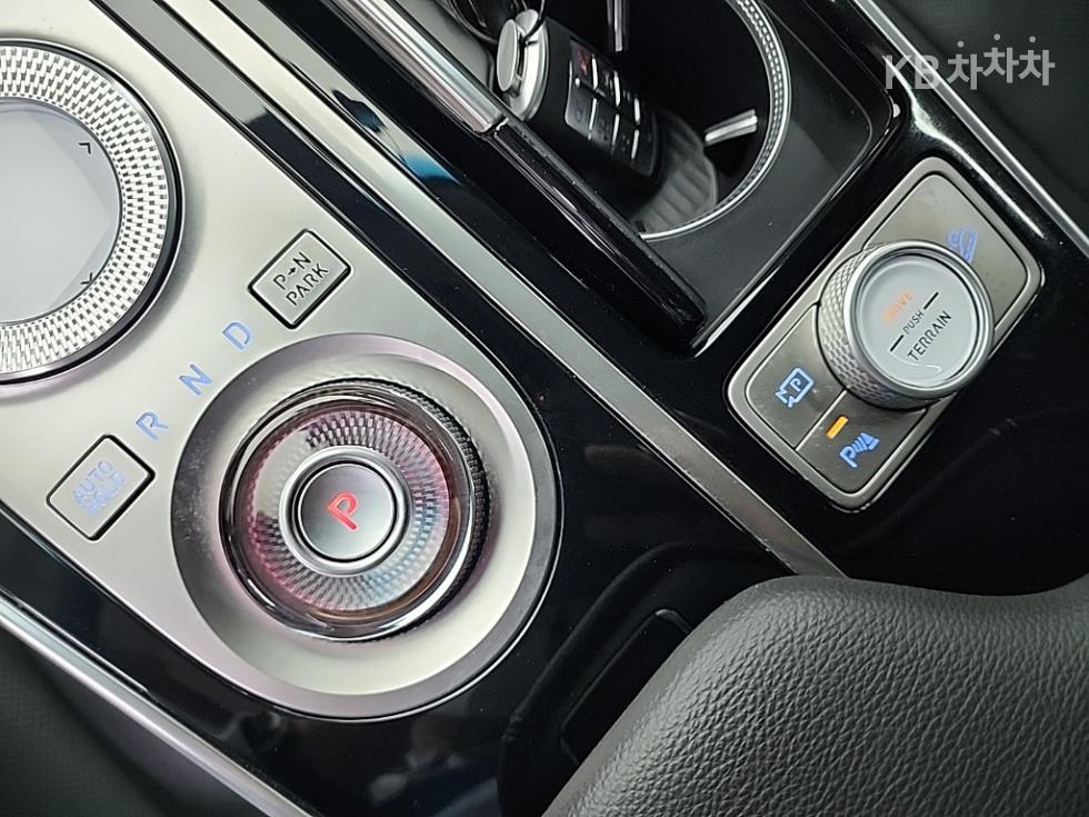 2021 Genesis GV80 photo
