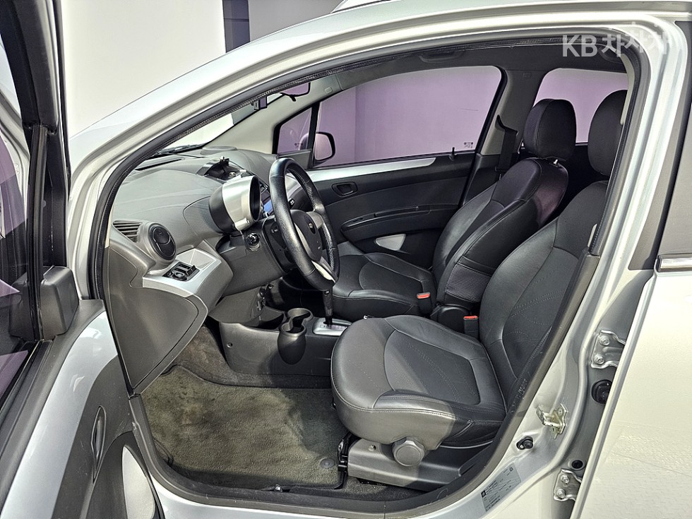 Chevrolet Spark — miniaturë 8