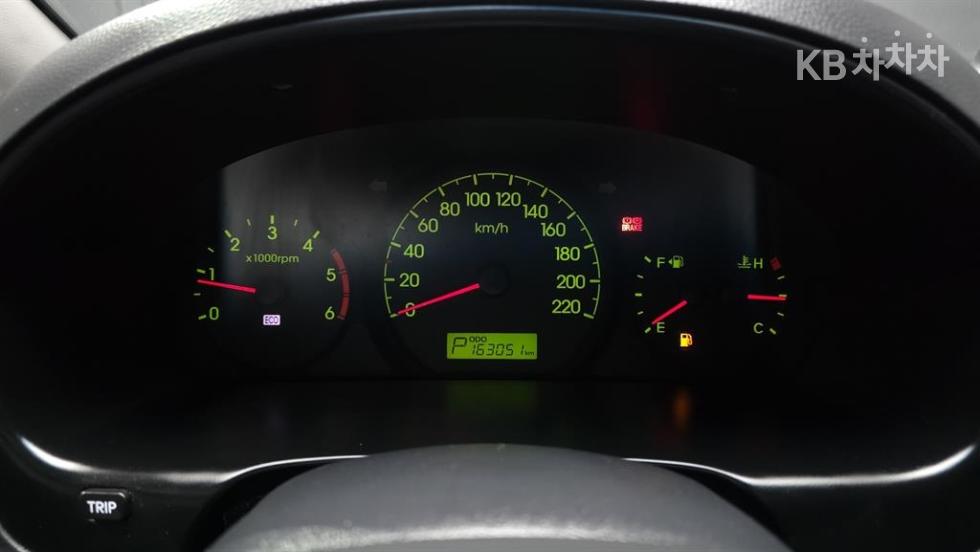 Hyundai Starex — miniaturë 12
